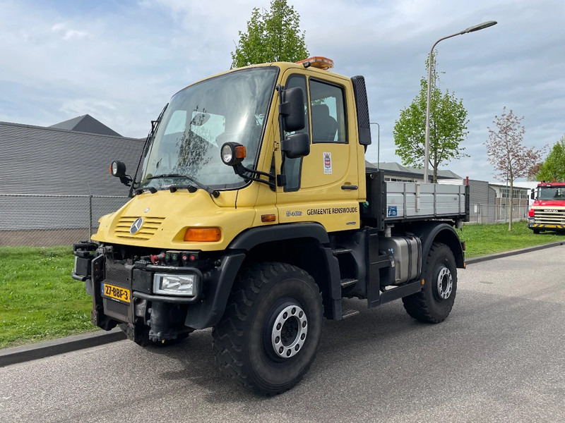 Mercedes-Benz unimog U400 - Kravas automašīna pašizgāzējs: foto 1 Mercedes-Benz unimog U400 - Kravas automašīna pašizgāzējs: foto 1