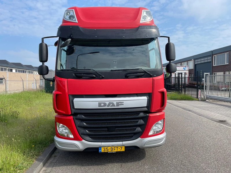 DAF CF 400 euro 6 2015 - Vilcējs: foto 3 DAF CF 400 euro 6 2015 - Vilcējs: foto 3