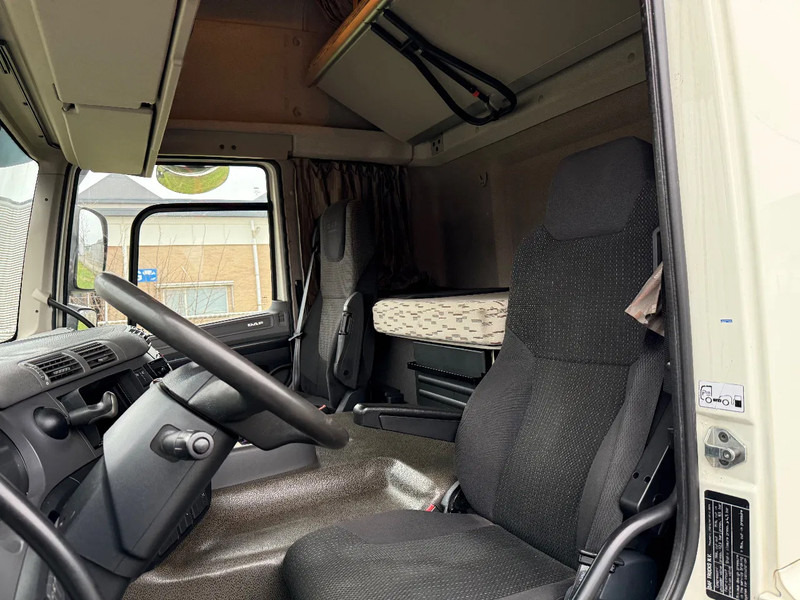 Vilcējs DAF CF 440 3-2016 ONLY 728.000 KM: foto 7 Vilcējs DAF CF 440 3-2016 ONLY 728.000 KM: foto 7