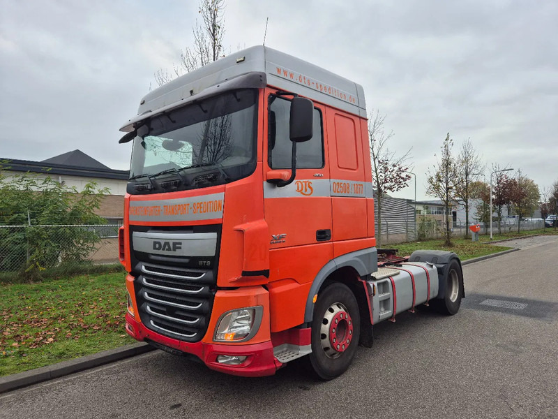 DAF XF 105.460 460 retarder - Vilcējs: foto 1 DAF XF 105.460 460 retarder - Vilcējs: foto 1