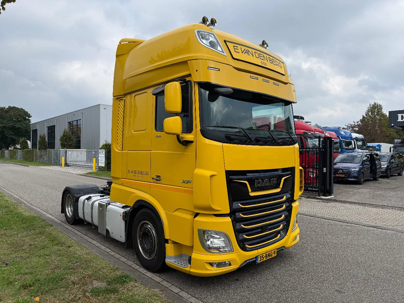 DAF XF 530 MEGA 5-2019 RETARDER ONLY 596.000 KM - Vilcējs: foto 2 DAF XF 530 MEGA 5-2019 RETARDER ONLY 596.000 KM - Vilcējs: foto 2