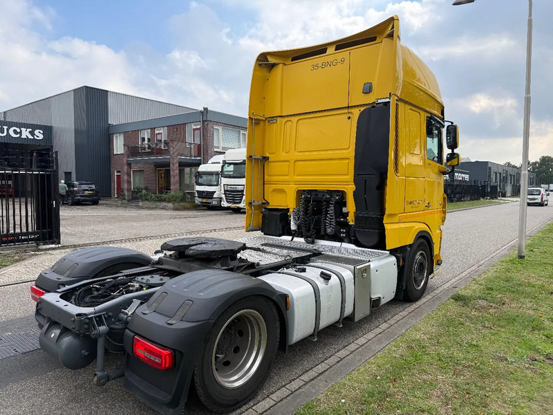 DAF XF 530 MEGA 5-2019 RETARDER ONLY 596.000 KM - Vilcējs: foto 4 DAF XF 530 MEGA 5-2019 RETARDER ONLY 596.000 KM - Vilcējs: foto 4