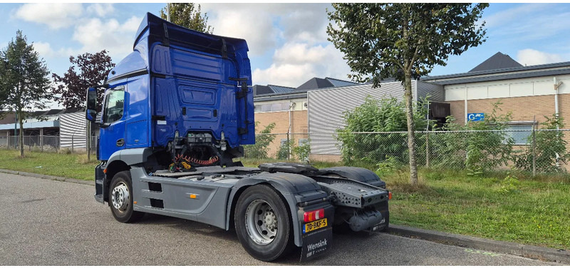 Mercedes-Benz Actros 1833 - Vilcējs: foto 4 Mercedes-Benz Actros 1833 - Vilcējs: foto 4
