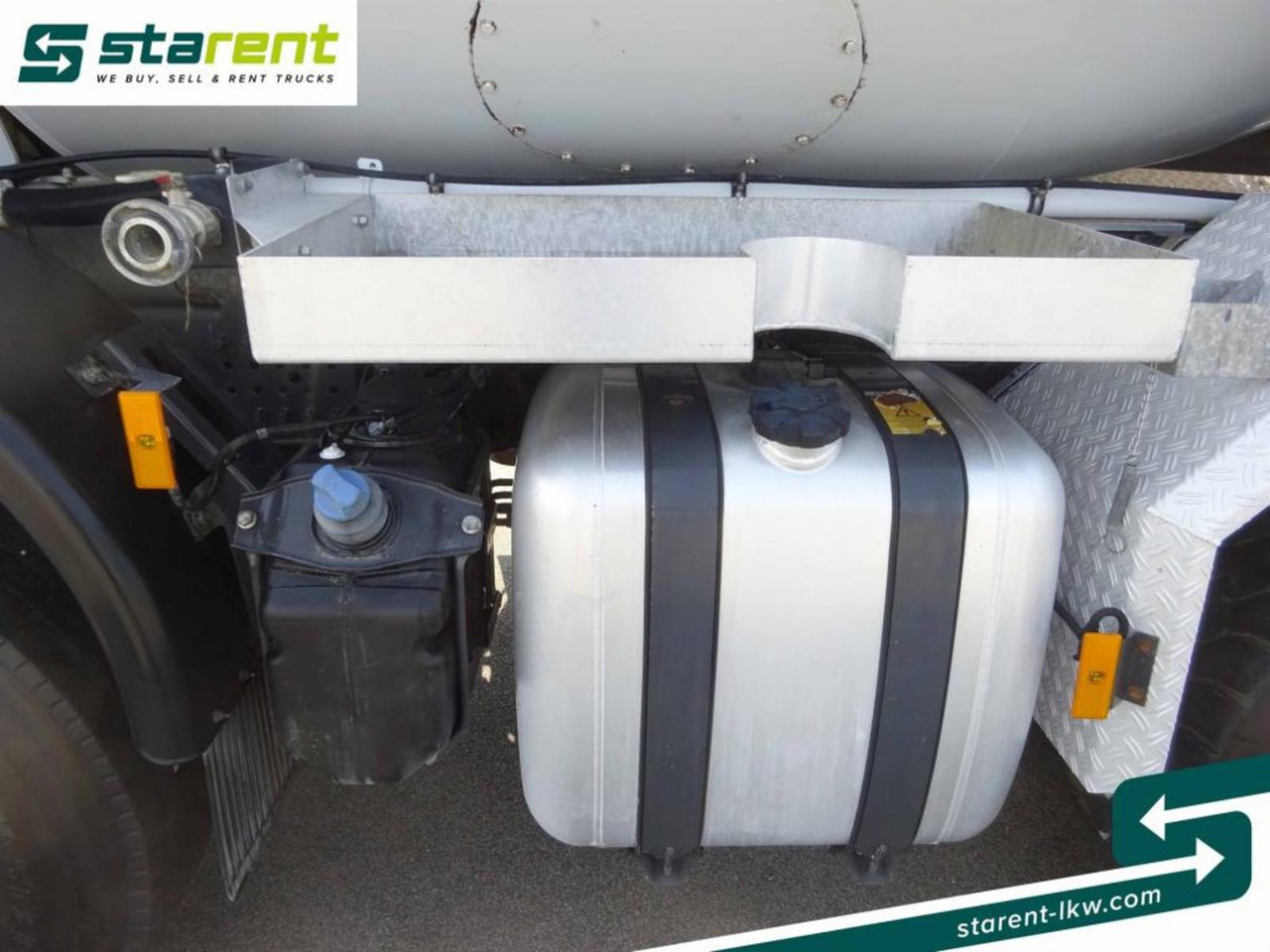 Betonvedējs Mercedes Benz Arocs 3748 8x4 Liebherr Betonmischer + Förderband: foto 9