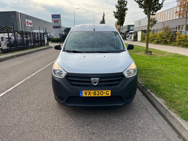 Dacia Dokker 1.5 Dci 75 Ambiance , Airco , zijschuifdeur - Mazs furgons: foto 4 Dacia Dokker 1.5 Dci 75 Ambiance , Airco , zijschuifdeur - Mazs furgons: foto 4