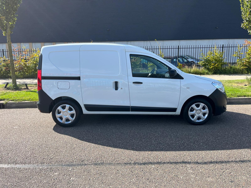 Dacia Dokker 1.5 dci 75 pk Euro 6 - Mazs furgons: foto 4 Dacia Dokker 1.5 dci 75 pk Euro 6 - Mazs furgons: foto 4