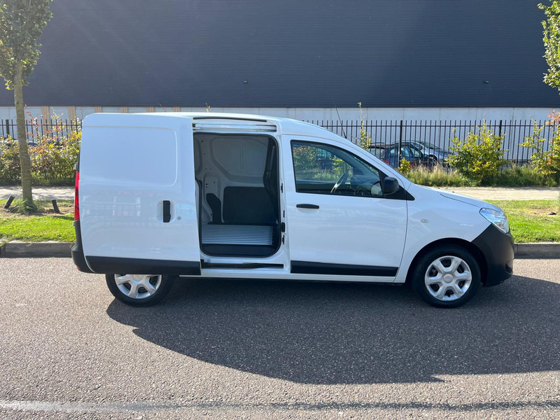 Dacia Dokker 1.5 dci 75 pk Euro 6 - Mazs furgons: foto 5 Dacia Dokker 1.5 dci 75 pk Euro 6 - Mazs furgons: foto 5