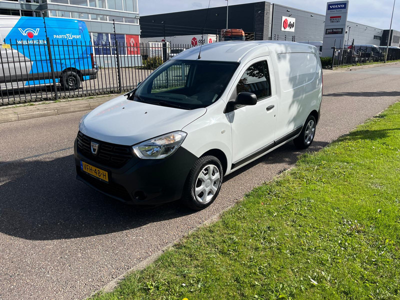 Dacia Dokker 1.5 dci 75 pk Euro 6 - Mazs furgons: foto 2 Dacia Dokker 1.5 dci 75 pk Euro 6 - Mazs furgons: foto 2