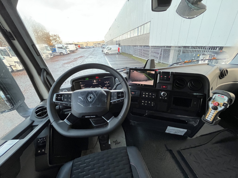 Interior photo 2: Jaunā Būvgružu konteineru vedējs Renault C440 4x2 13L E6 NIEUW! HYVA TITAN TS 2014 TA Z Afzetsysteem en Afstandsbediening Containersysteem Portaal