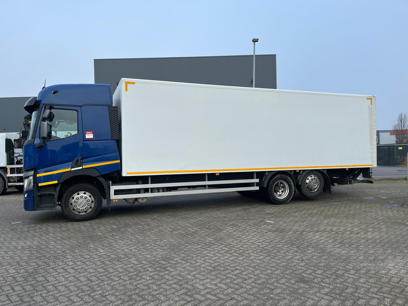 Renault T-11 SLEEPERCAB 380 P6X2 COMFORT - Kravas automašīna ar slēgto virsbūvi: foto 3 Renault T-11 SLEEPERCAB 380 P6X2 COMFORT - Kravas automašīna ar slēgto virsbūvi: foto 3