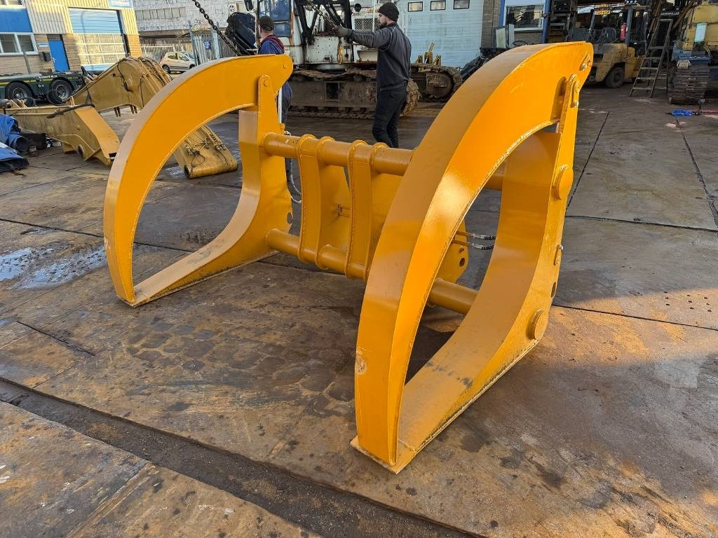 CAT 950 log forks clamp - Greiferi - Meža tehnika: foto 1 CAT 950 log forks clamp - Greiferi - Meža tehnika: foto 1