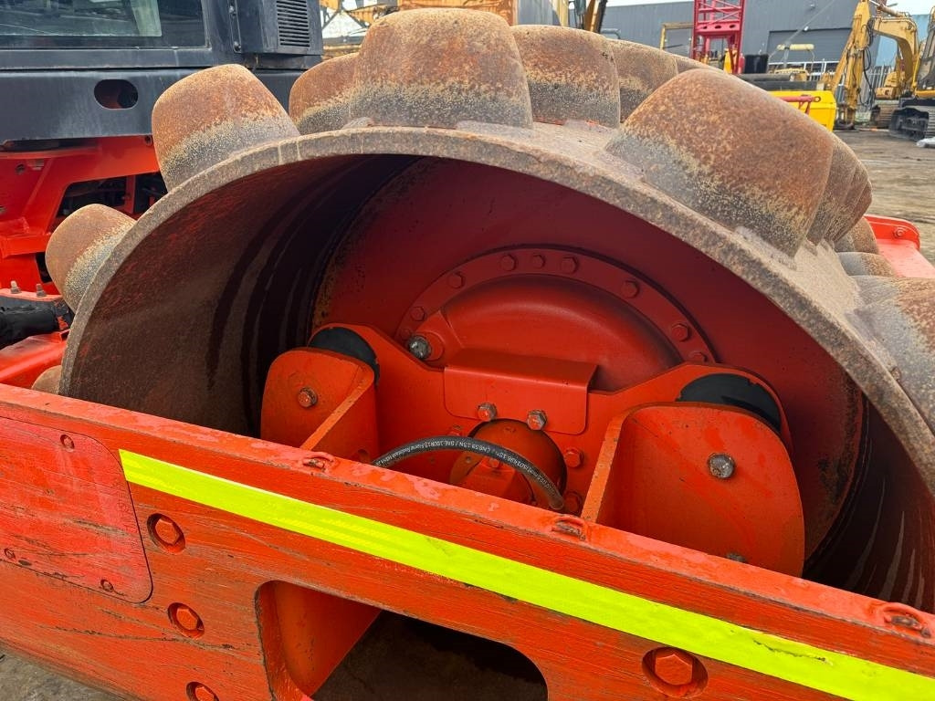 Vibrorullis CAT CP 533 E: foto 9