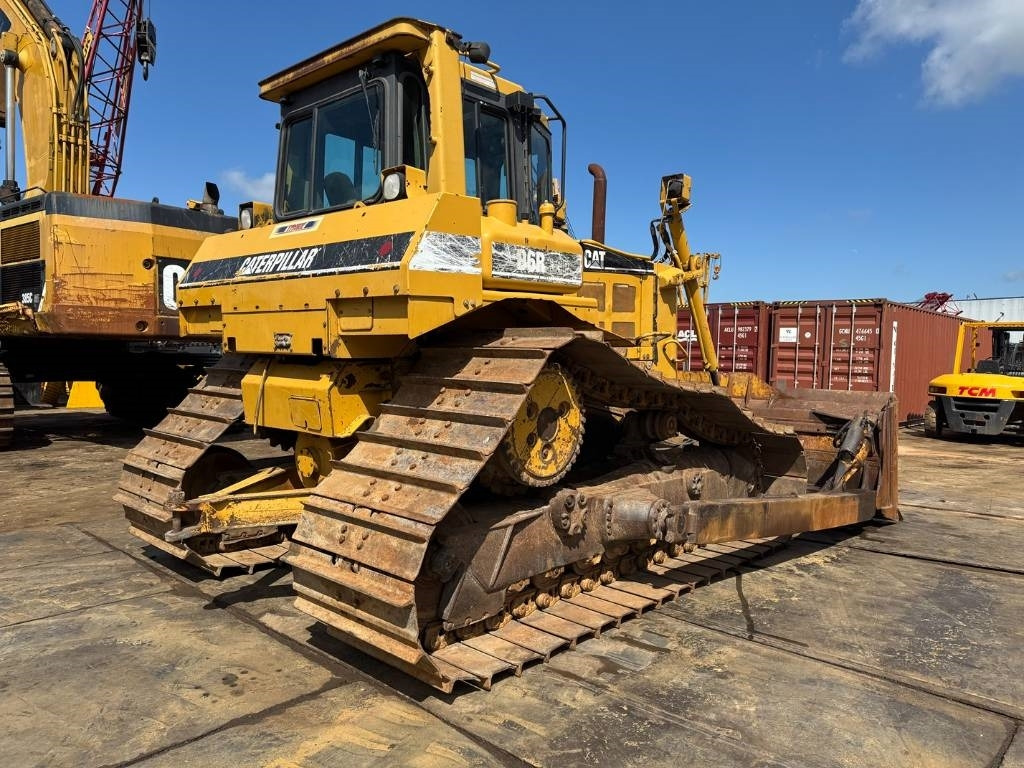 CAT D 6 R LGP - Buldozers: foto 5 CAT D 6 R LGP - Buldozers: foto 5