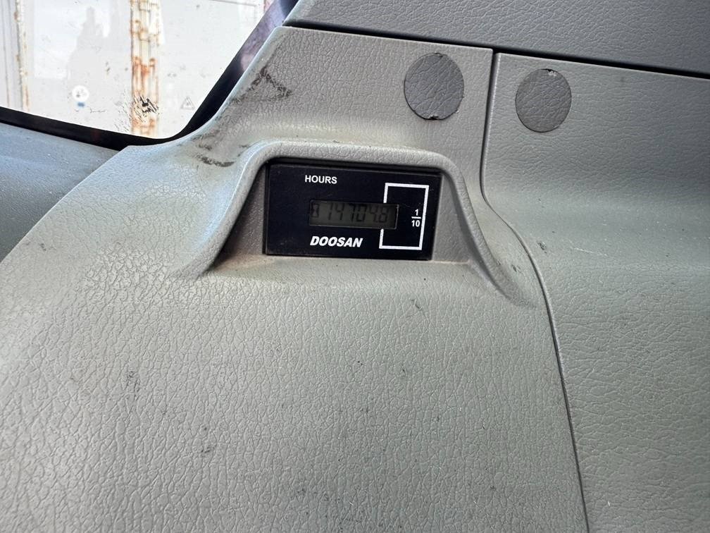 Kāpurķēžu ekskavators Doosan DX 300 LC-3: foto 21 Kāpurķēžu ekskavators Doosan DX 300 LC-3: foto 21