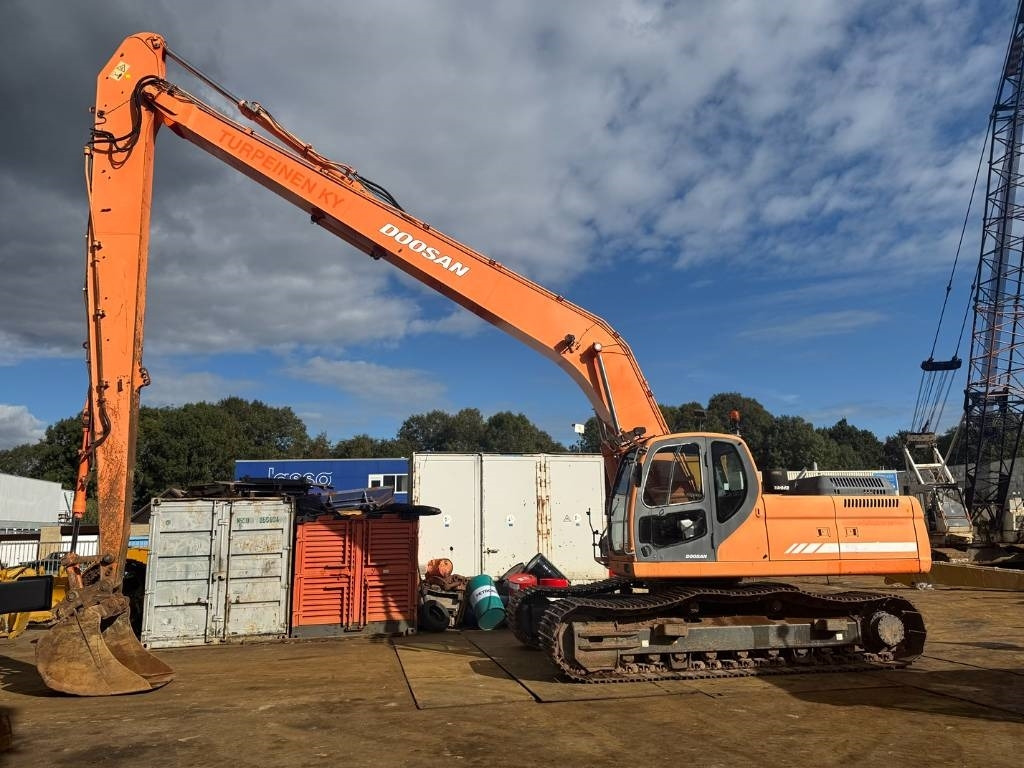 Doosan DX 300 LC ( 4.690 original hours 18M long reach ) - Ekskavators: foto 2 Doosan DX 300 LC ( 4.690 original hours 18M long reach ) - Ekskavators: foto 2
