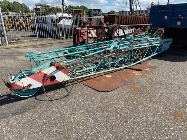 Kobelco CKE 600 JIB - Papildaprīkojums - Celtnis: foto 1 Kobelco CKE 600 JIB - Papildaprīkojums - Celtnis: foto 1