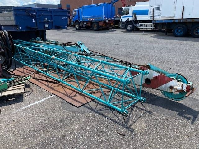 Kobelco CKE 600 JIB - Papildaprīkojums - Celtnis: foto 4 Kobelco CKE 600 JIB - Papildaprīkojums - Celtnis: foto 4