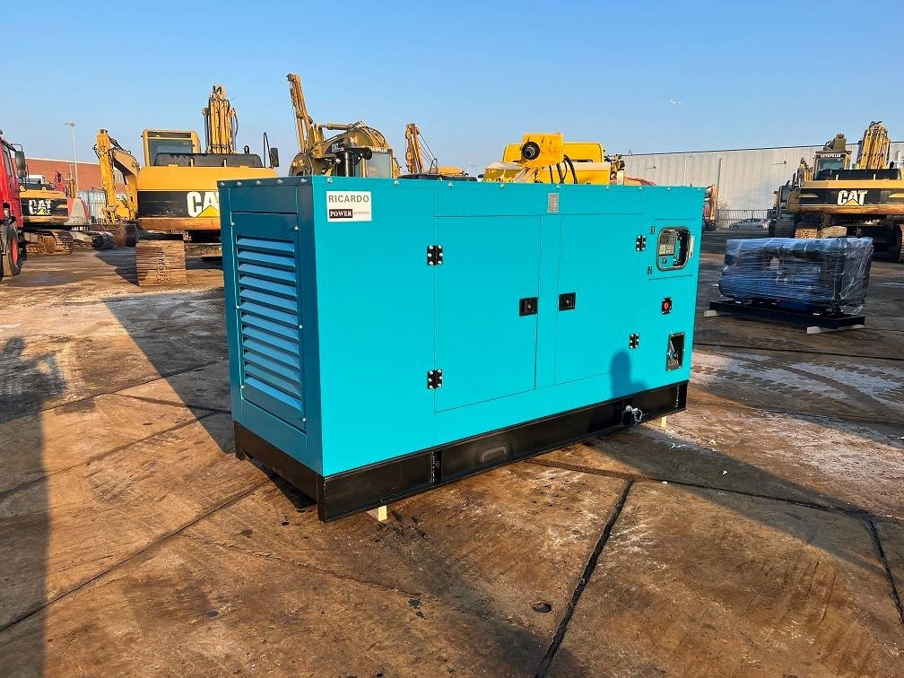 Ricardo 150KVA (120KW) SILENT GENERATOR 3 PHASE 50HZ 400V - Elektroģenerators: foto 1 Ricardo 150KVA (120KW) SILENT GENERATOR 3 PHASE 50HZ 400V - Elektroģenerators: foto 1