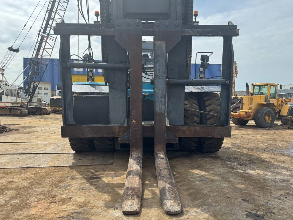 Dīzeļiekrāvējs SMV SL 60-1200A ( 60.000KG LIFTING CAPACITY ): foto 7