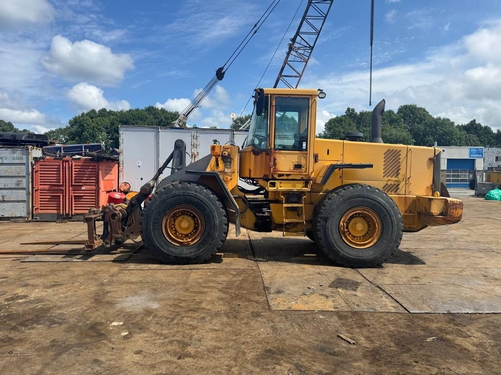 Volvo L 120 D - Riteņu iekrāvējs: foto 1 Volvo L 120 D - Riteņu iekrāvējs: foto 1