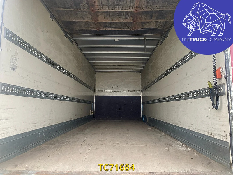 DAF LF 230 - Kravas automašīna ar slēgto virsbūvi: foto 4 DAF LF 230 - Kravas automašīna ar slēgto virsbūvi: foto 4