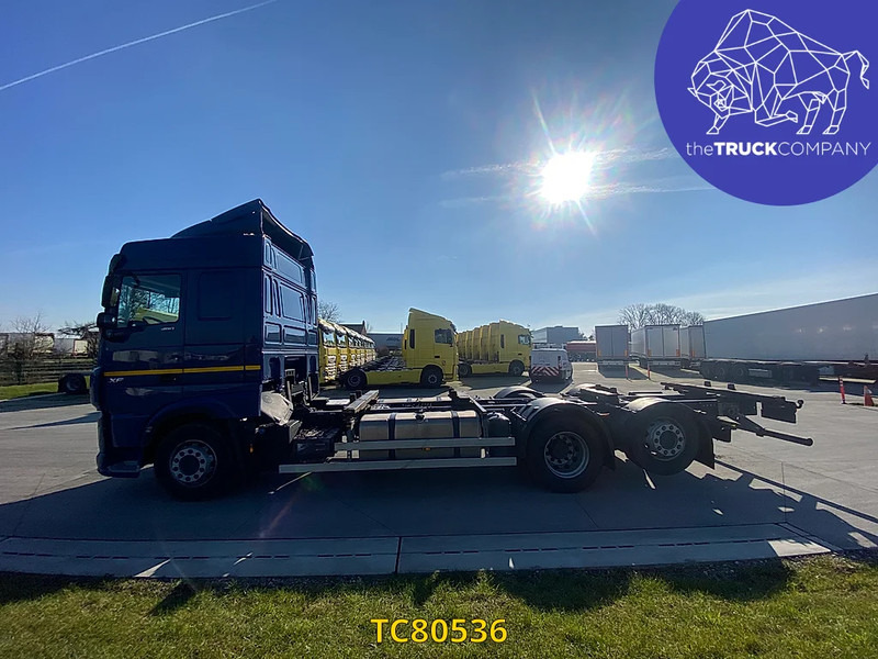 DAF XF Euro6 480 - Konteineru vedējs/ Kravas automašīna ar noņemamā virsbūve: foto 2 DAF XF Euro6 480 - Konteineru vedējs/ Kravas automašīna ar noņemamā virsbūve: foto 2
