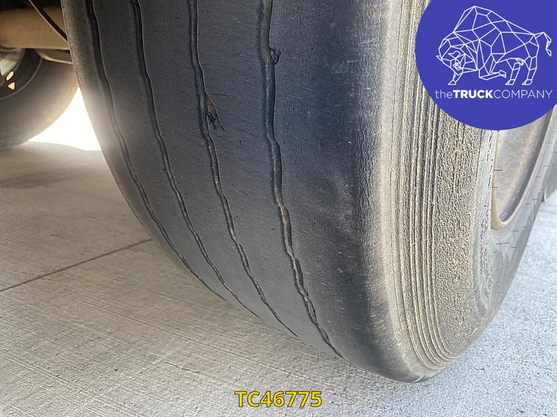 Fruehauf - Tenta puspiekabe: foto 4 Fruehauf - Tenta puspiekabe: foto 4