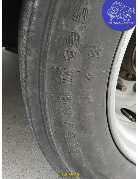 Piekabe ar tentu Fruehauf: foto 9