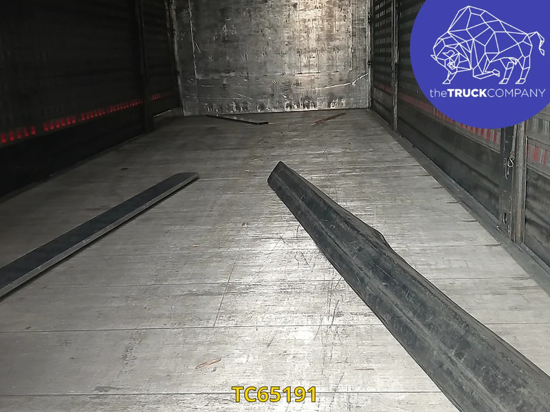 Fruehauf - Piekabe ar tentu: foto 3 Fruehauf - Piekabe ar tentu: foto 3