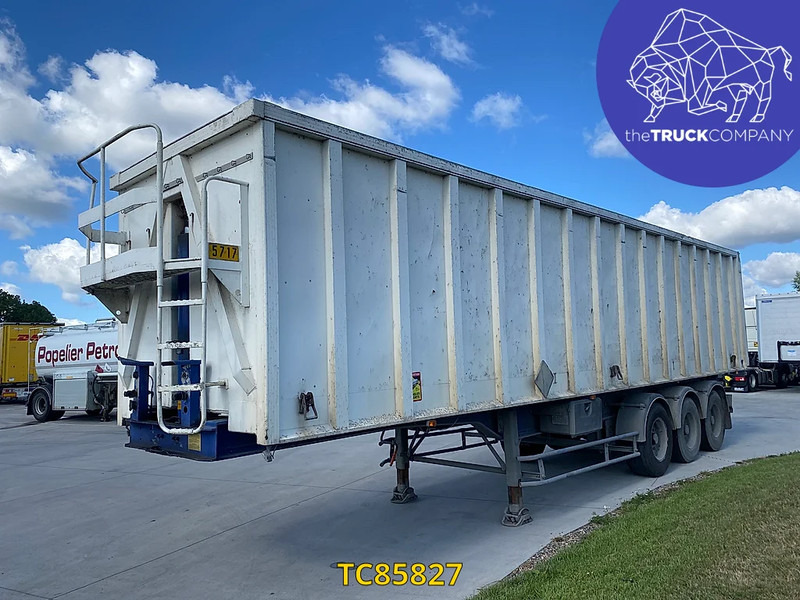 General Trailer 58m - Puspiekabe pašizgāzējs: foto 1 General Trailer 58m - Puspiekabe pašizgāzējs: foto 1