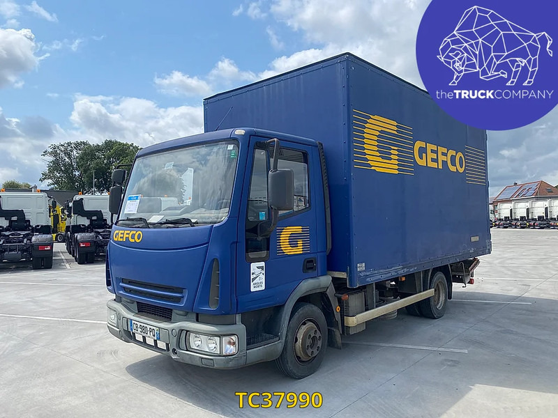 Iveco EUROCARGO - Kravas automašīna ar slēgto virsbūvi: foto 1 Iveco EUROCARGO - Kravas automašīna ar slēgto virsbūvi: foto 1