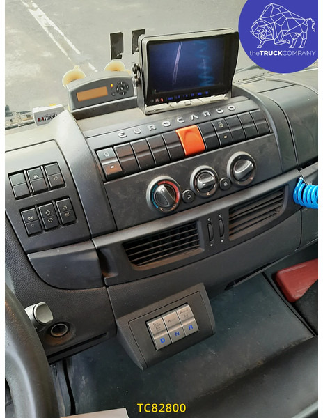Iveco EuroCargo 120e25 Euro 5 - ENGINE DAMAGE - - Kravas automašīna ar tentu: foto 3 Iveco EuroCargo 120e25 Euro 5 - ENGINE DAMAGE - - Kravas automašīna ar tentu: foto 3