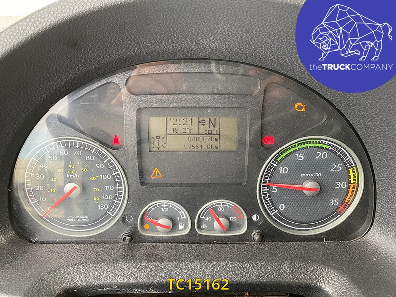 Iveco EuroCargo 160 E25 - Kravas automašīna ar slēgto virsbūvi: foto 5 Iveco EuroCargo 160 E25 - Kravas automašīna ar slēgto virsbūvi: foto 5