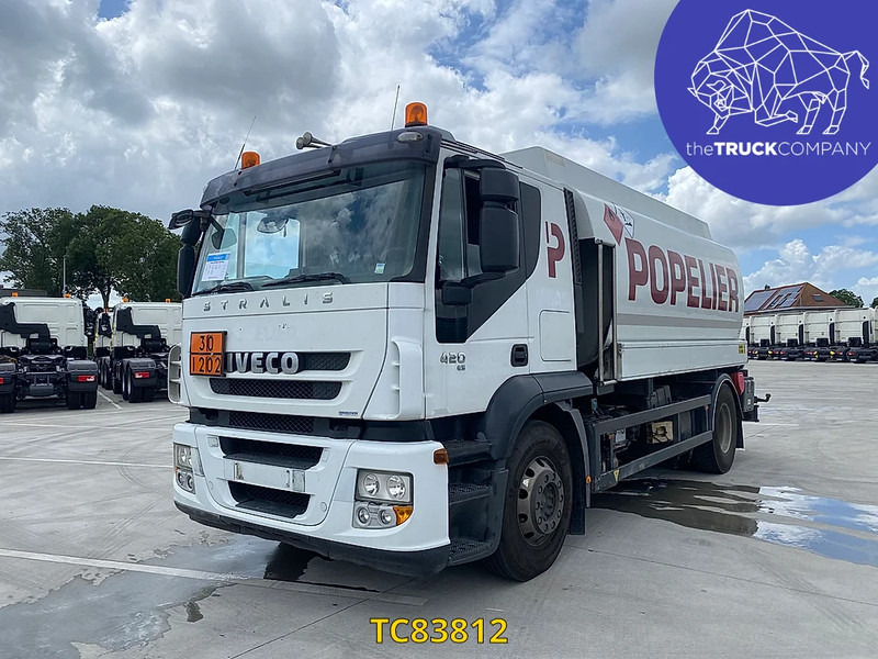 Iveco Stralis 190 S42 - Autocisterna: foto 1 Iveco Stralis 190 S42 - Autocisterna: foto 1