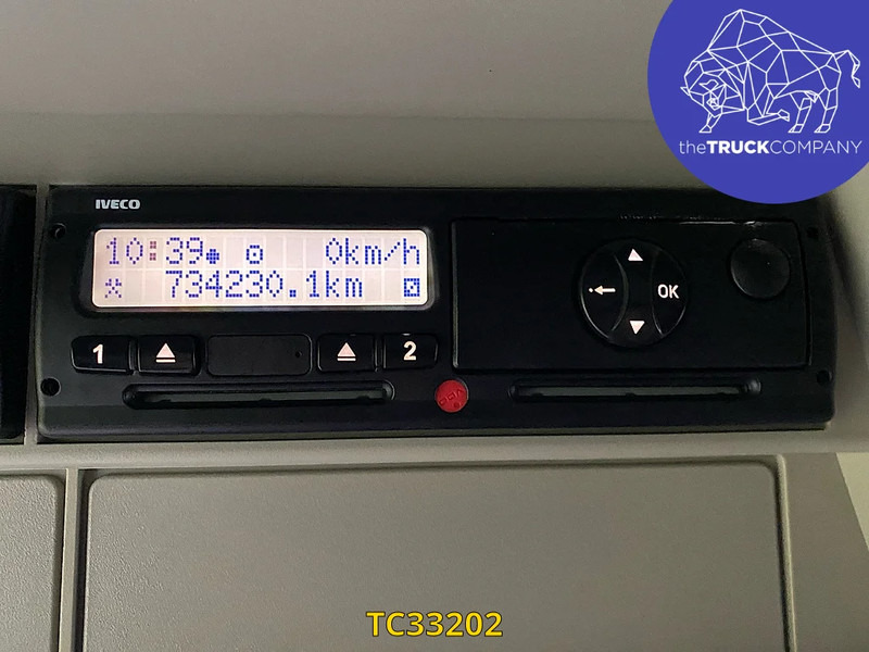 Kravas automašīna ar tentu Iveco Stralis 420: foto 10 Kravas automašīna ar tentu Iveco Stralis 420: foto 10