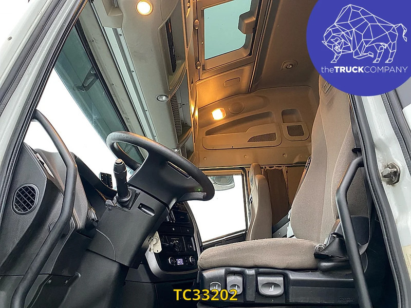Kravas automašīna ar tentu Iveco Stralis 420: foto 20 Kravas automašīna ar tentu Iveco Stralis 420: foto 20
