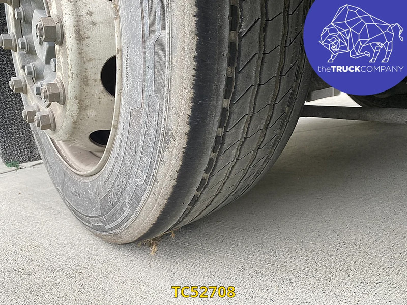 Iveco Stralis - Kravas automašīna ar tentu: foto 3 Iveco Stralis - Kravas automašīna ar tentu: foto 3