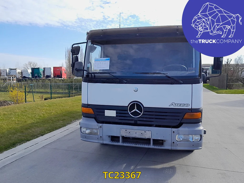 Mercedes-Benz Atego 1217 - Konteineru vedējs/ Kravas automašīna ar noņemamā virsbūve: foto 2 Mercedes-Benz Atego 1217 - Konteineru vedējs/ Kravas automašīna ar noņemamā virsbūve: foto 2