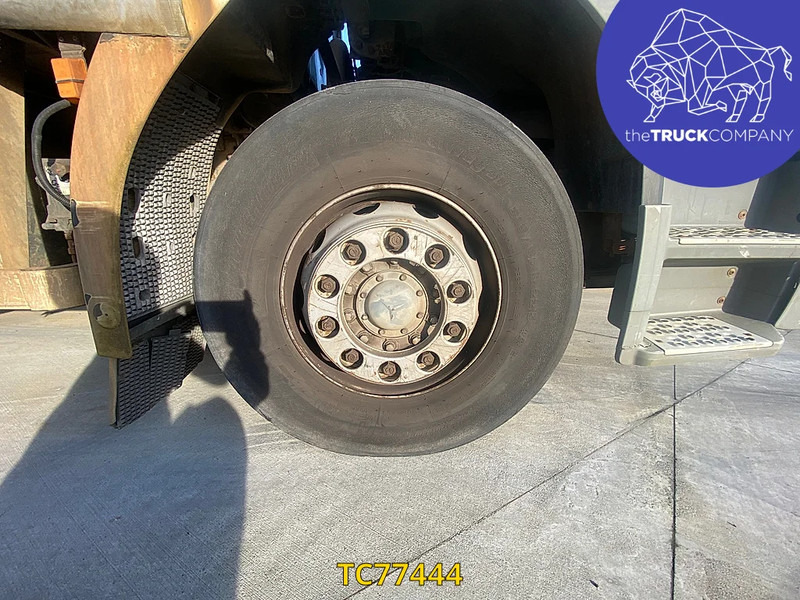 Kravas automašīna ar tentu Mercedes-Benz Axor 1828: foto 9