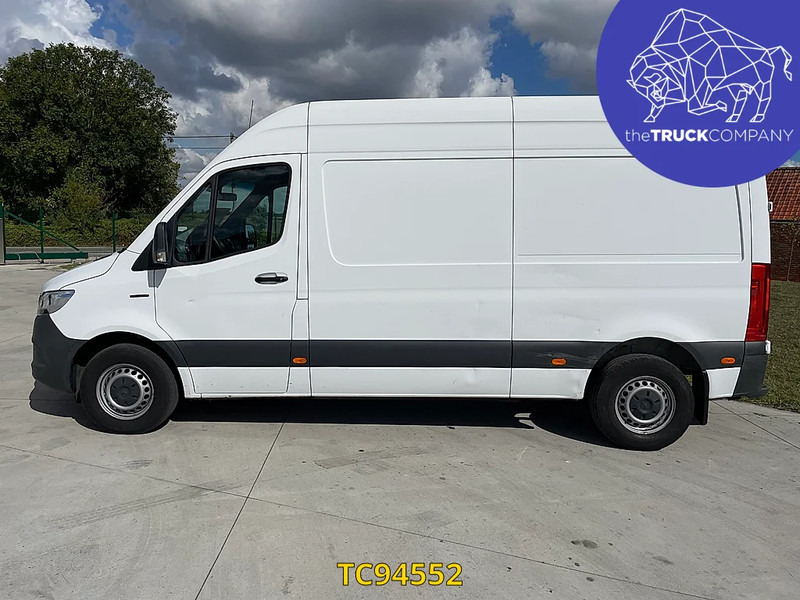Mercedes-Benz E-Sprinter L2H2 41 kWh - Kravas mikroautobuss, Elektriskais furgons: foto 2 Mercedes-Benz E-Sprinter L2H2 41 kWh - Kravas mikroautobuss, Elektriskais furgons: foto 2