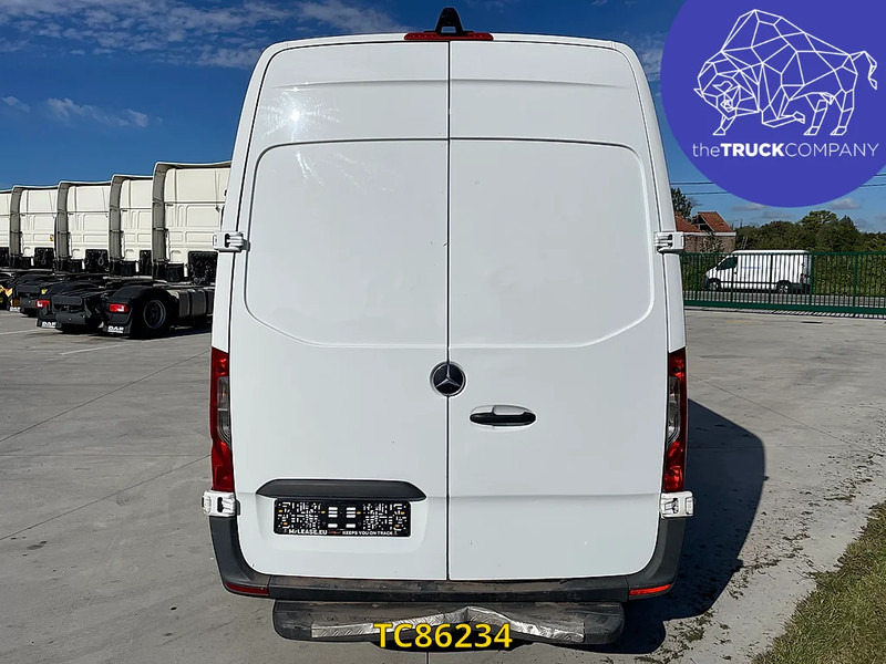 Mercedes-Benz E-Sprinter L2H2 41kWh - Kravas mikroautobuss, Elektriskais furgons: foto 4 Mercedes-Benz E-Sprinter L2H2 41kWh - Kravas mikroautobuss, Elektriskais furgons: foto 4