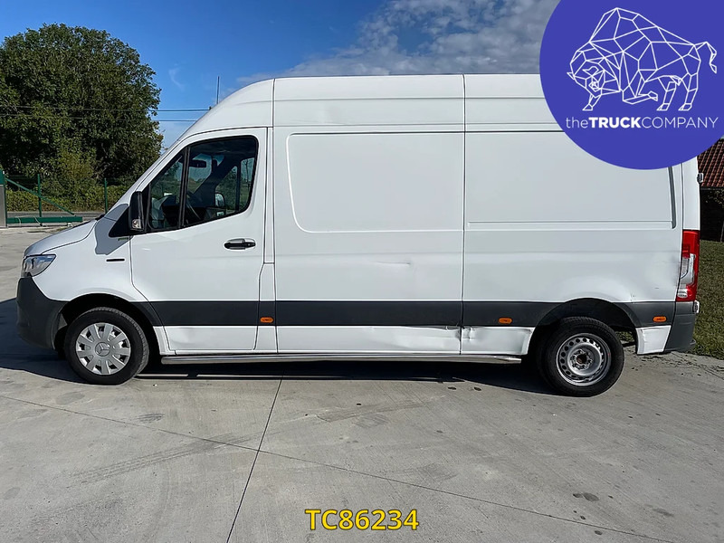 Mercedes-Benz E-Sprinter L2H2 41kWh - Kravas mikroautobuss, Elektriskais furgons: foto 2 Mercedes-Benz E-Sprinter L2H2 41kWh - Kravas mikroautobuss, Elektriskais furgons: foto 2