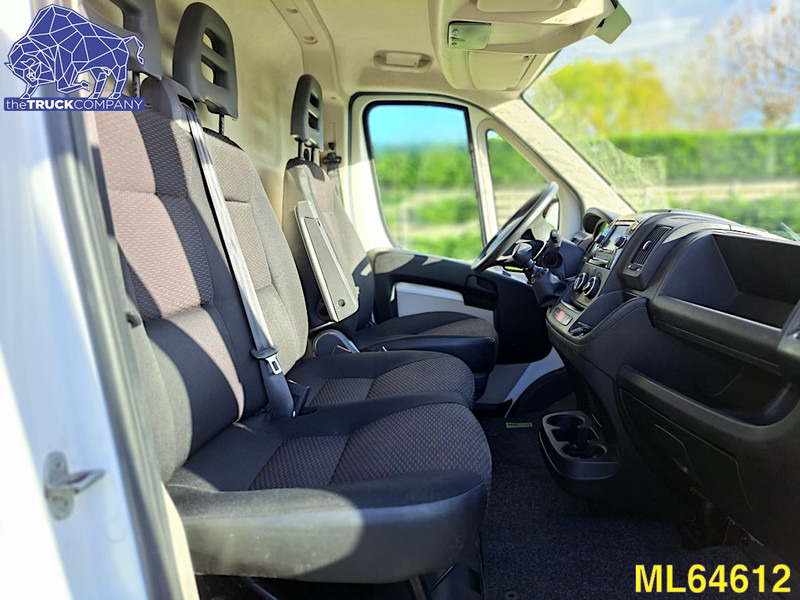 Peugeot Boxer 2.0 Euro 6 - Kravas mikroautobuss: foto 4 Peugeot Boxer 2.0 Euro 6 - Kravas mikroautobuss: foto 4