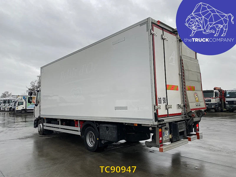 Renault D 210 - Kravas automašīna refrižerators: foto 3 Renault D 210 - Kravas automašīna refrižerators: foto 3
