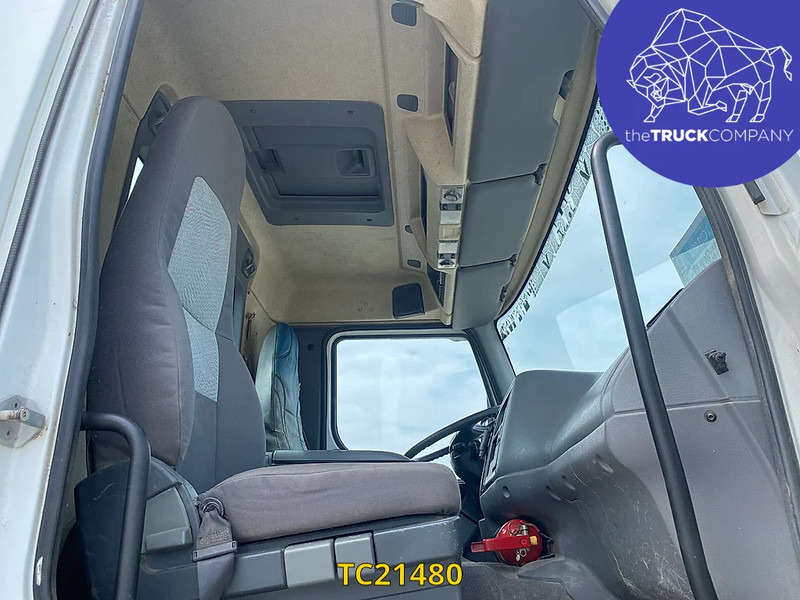 Renault Kerax 370 - Konteineru vedējs/ Kravas automašīna ar noņemamā virsbūve: foto 4 Renault Kerax 370 - Konteineru vedējs/ Kravas automašīna ar noņemamā virsbūve: foto 4