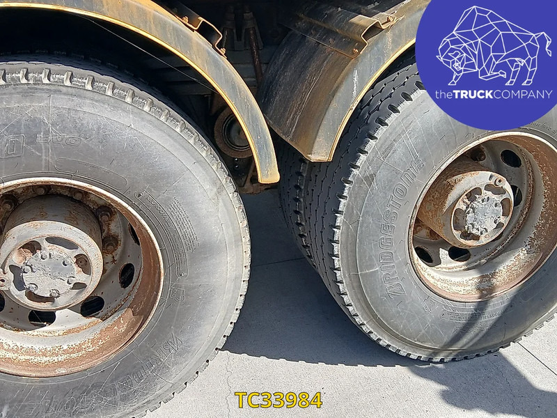 Renault Kerax 380 - Bortu kravas automašīna/ Platforma: foto 4 Renault Kerax 380 - Bortu kravas automašīna/ Platforma: foto 4