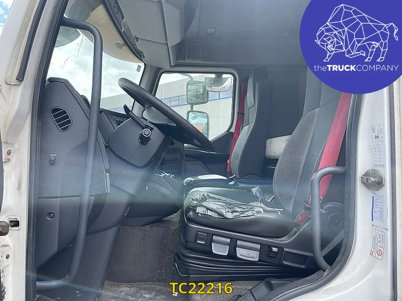 Renault Premium 280 - Kravas automašīna ar slēgto virsbūvi: foto 2 Renault Premium 280 - Kravas automašīna ar slēgto virsbūvi: foto 2