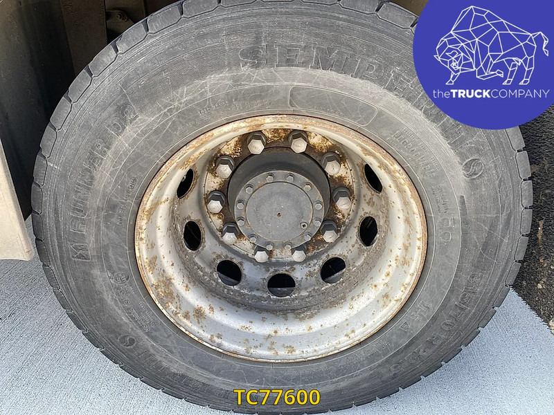 Renault Premium 320 - Kravas automašīna ar tentu: foto 4 Renault Premium 320 - Kravas automašīna ar tentu: foto 4