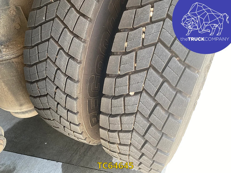 Renault Premium 340 6X2 - Atkritumu vedējs: foto 4 Renault Premium 340 6X2 - Atkritumu vedējs: foto 4