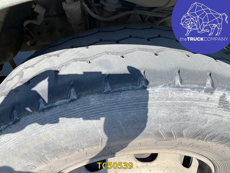 Renault Premium 385 - Kravas automašīna ar slēgto virsbūvi: foto 5 Renault Premium 385 - Kravas automašīna ar slēgto virsbūvi: foto 5